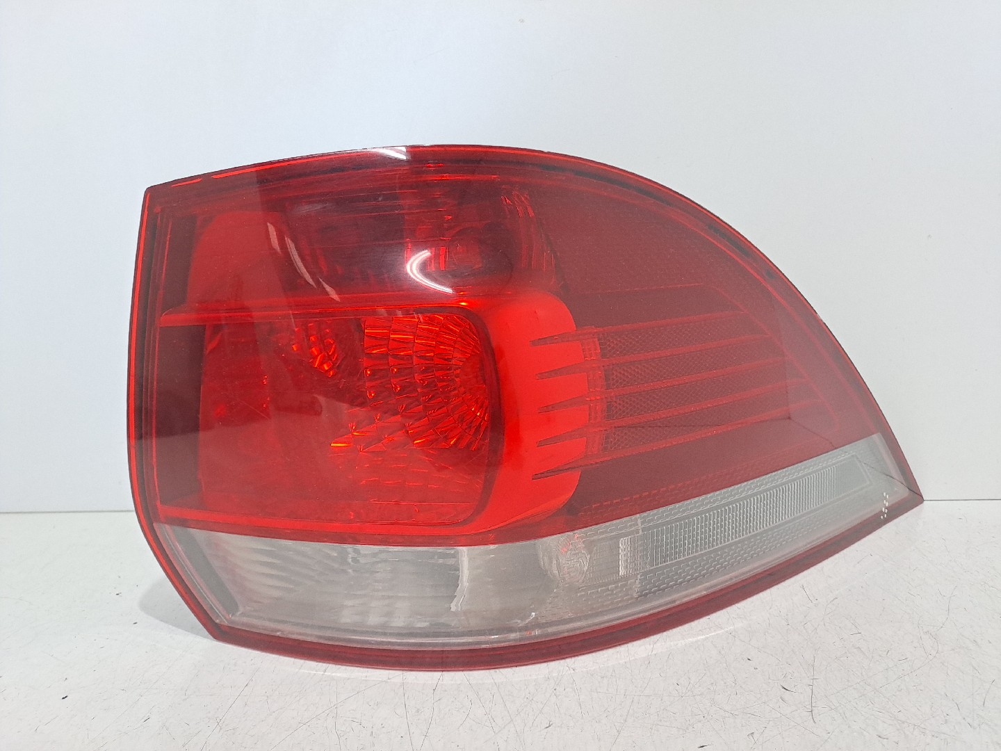 Right Tail light VOLKSWAGEN Golf VI Variant (AJ5)
