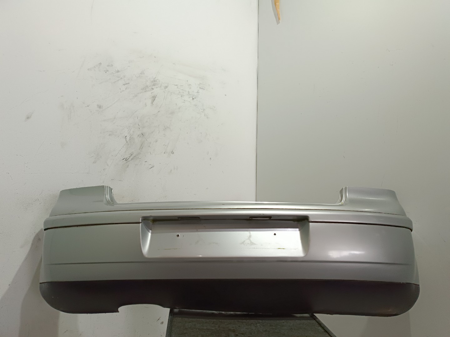 Pára-choques trás VOLKSWAGEN Polo (9N)