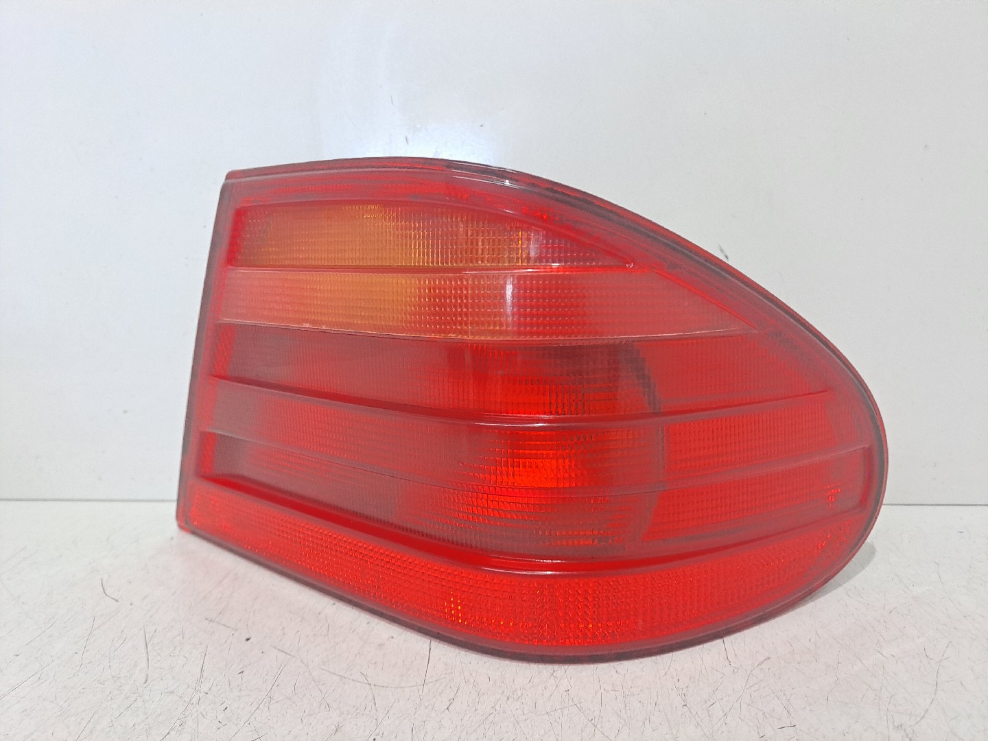 Right Tail light MERCEDES-BENZ Classe E (W210)