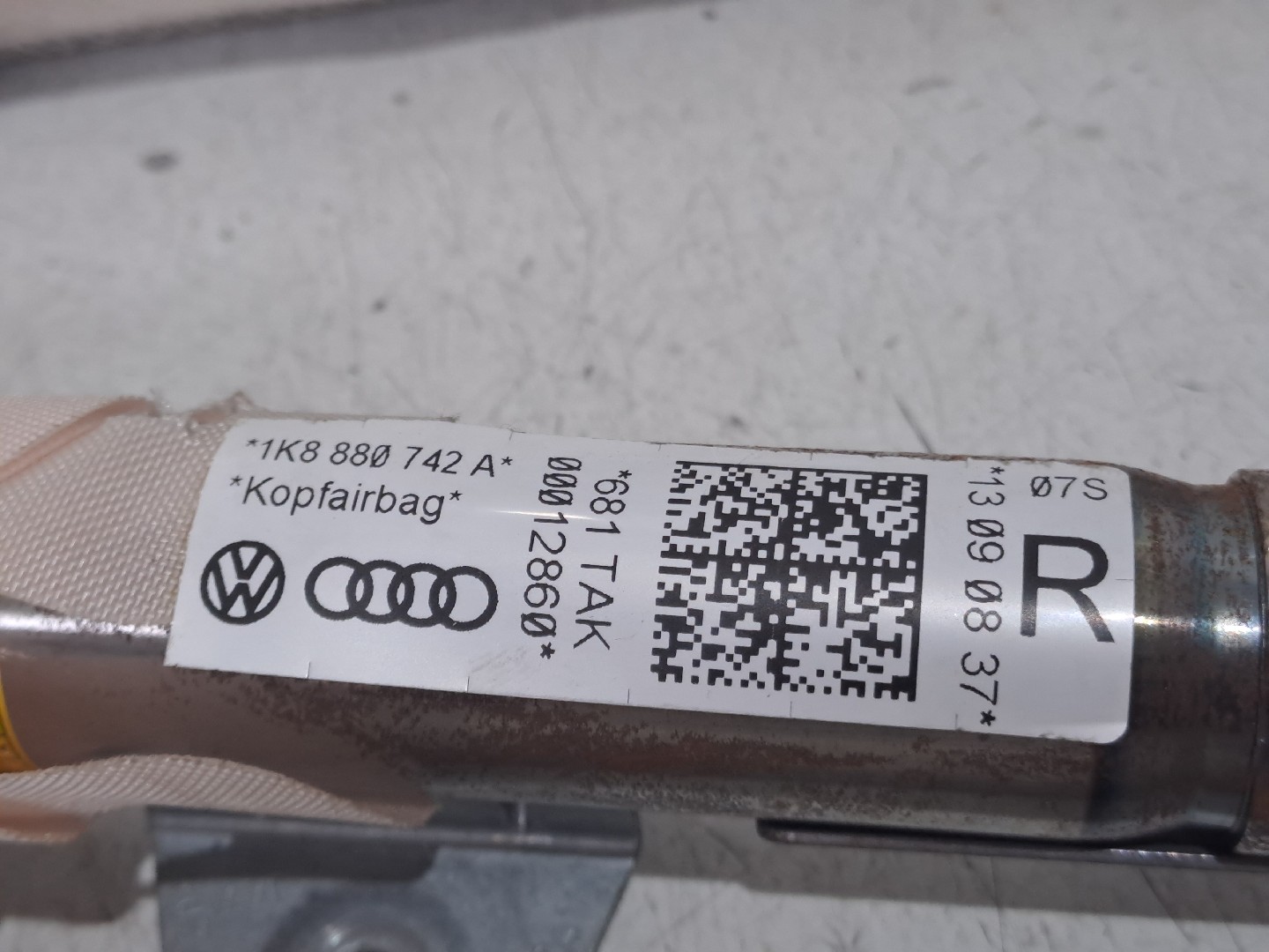 Airbag cortina direito VOLKSWAGEN Scirocco (137, 138) Imagem-1