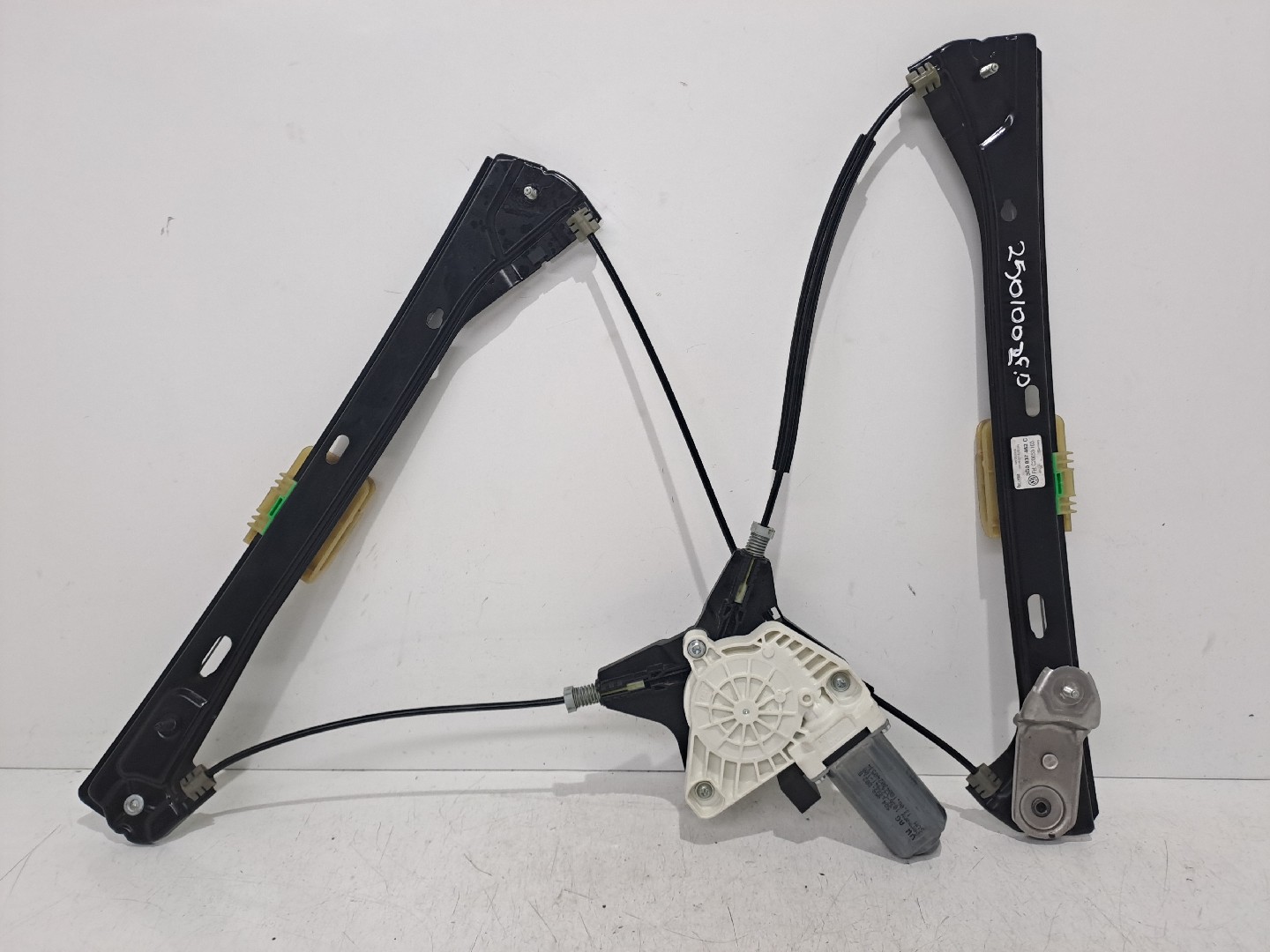 Elevador vidros frente direito VOLKSWAGEN Passat Variant (3G5, CB5)