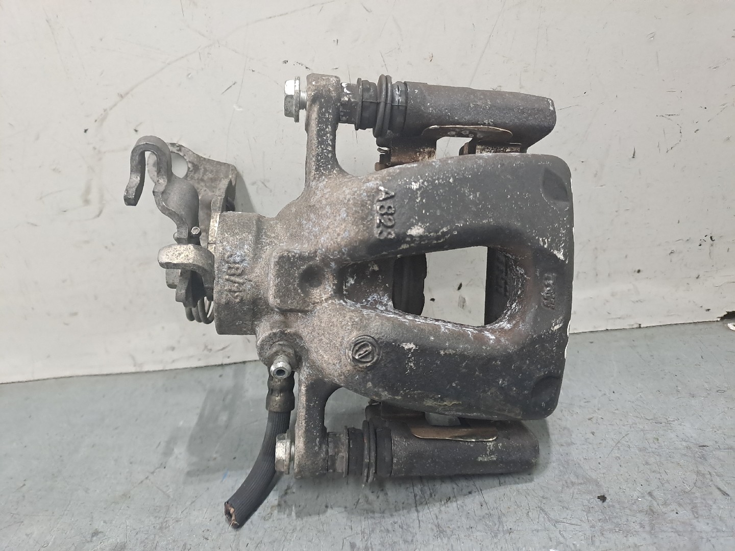 Bomba dos travões Trás Esquerda ALFA ROMEO 159 Sportwagon (939_)