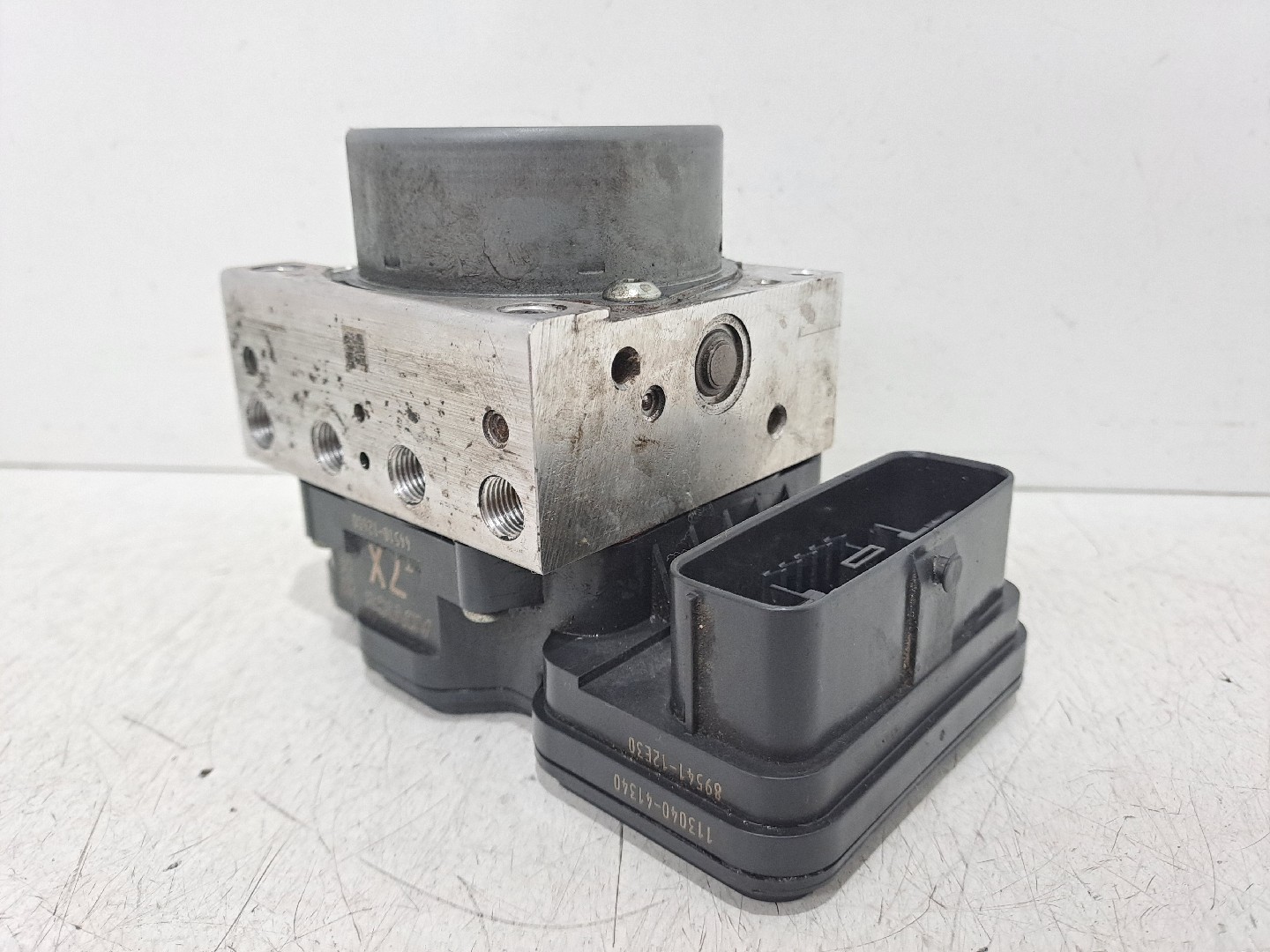 ABS TOYOTA Corolla Touring Sports (_E21_)