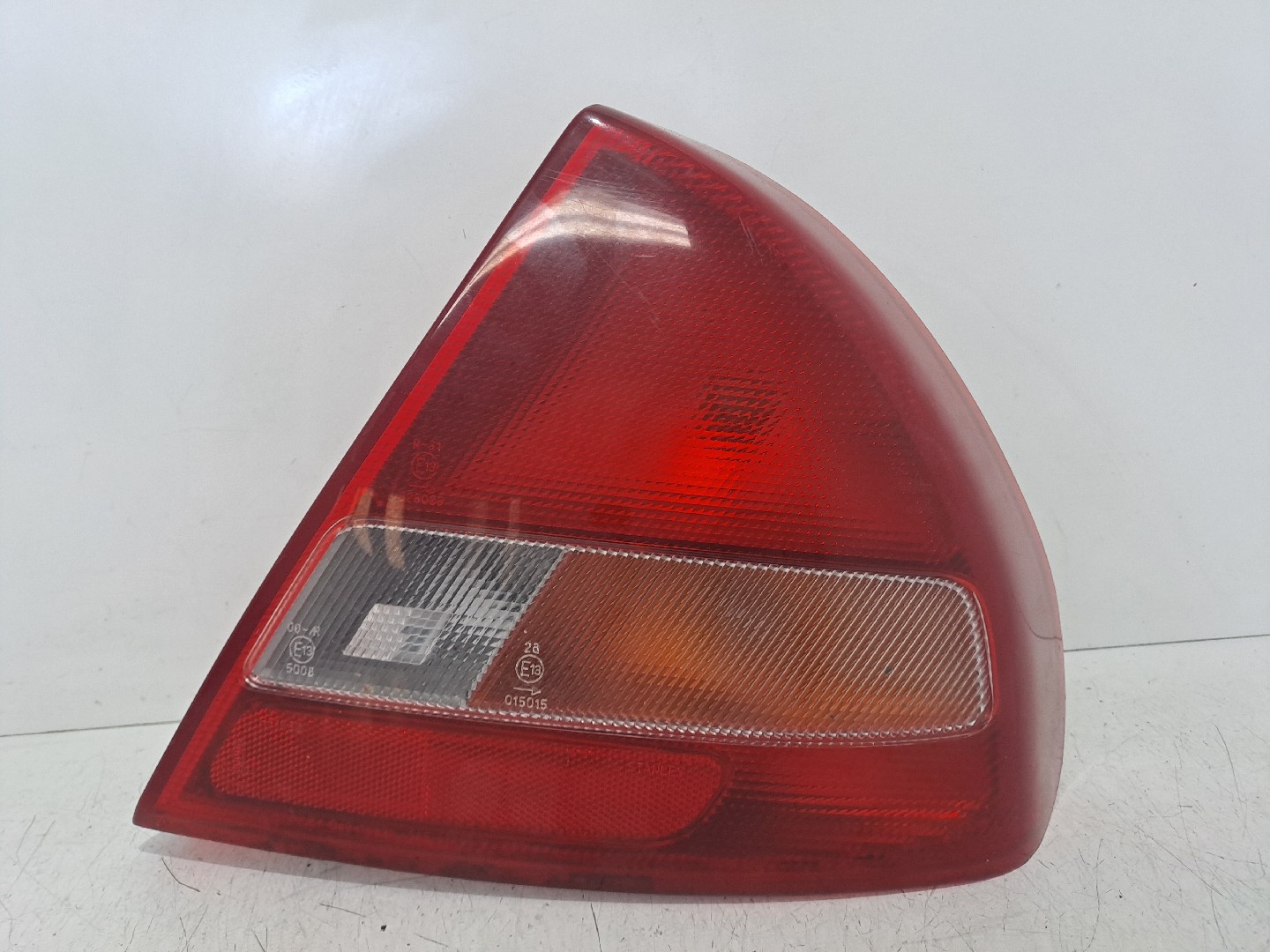 Farolim direito MITSUBISHI Lancer VI Sedan (CJ_, CP_)