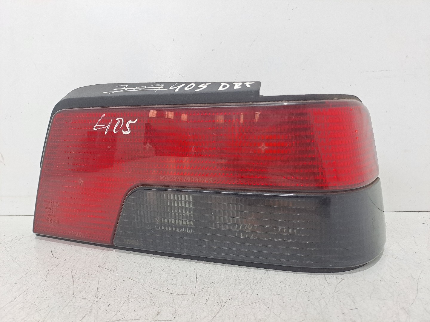 Farolim direito PEUGEOT 405 I (15B)