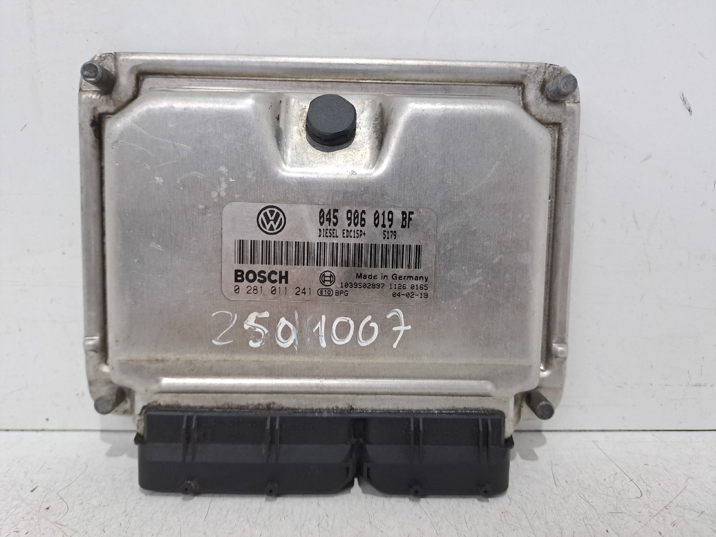 Engine control unit / ECU VOLKSWAGEN Polo (9N)