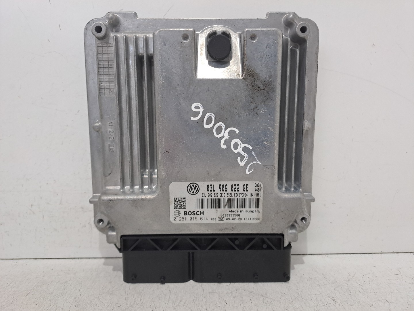 Engine control unit / ECU SEAT Exeo (3R2)