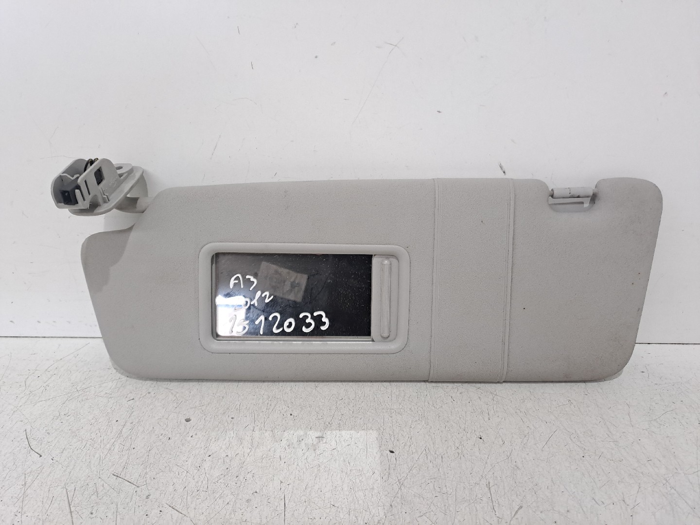 Pála de sol direita AUDI A3 Sportback (8PA)