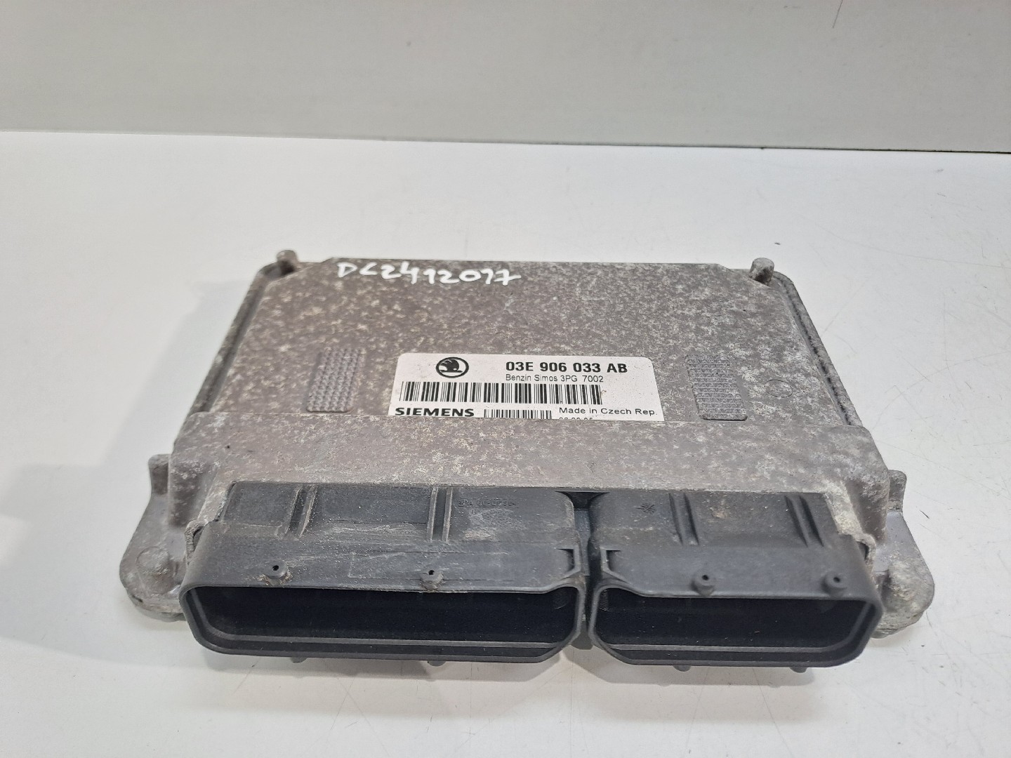 Engine control unit / ECU SKODA Fabia I Break (6Y5)