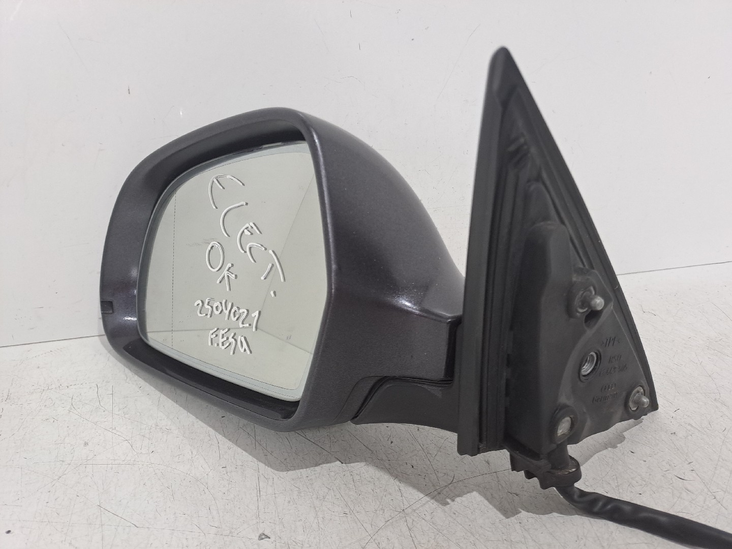 Retrovisor / espelho esquerdo AUDI A6 Avant (4F5, C6)