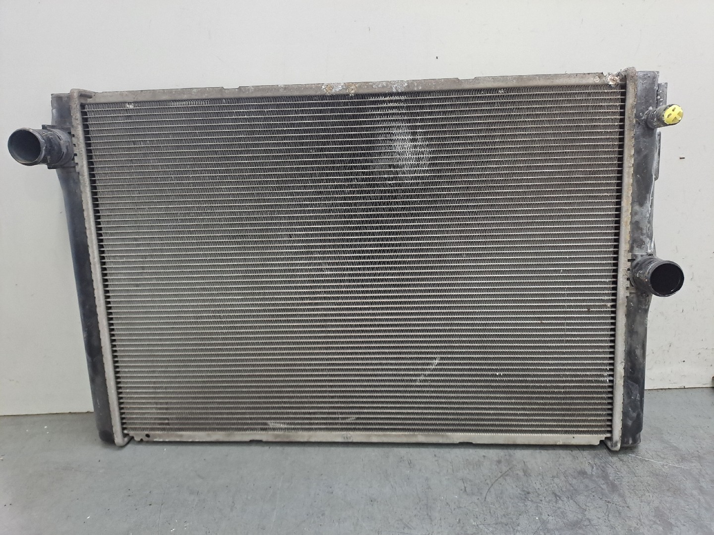 Radiador de água TOYOTA Auris Hatchback (_E15_)