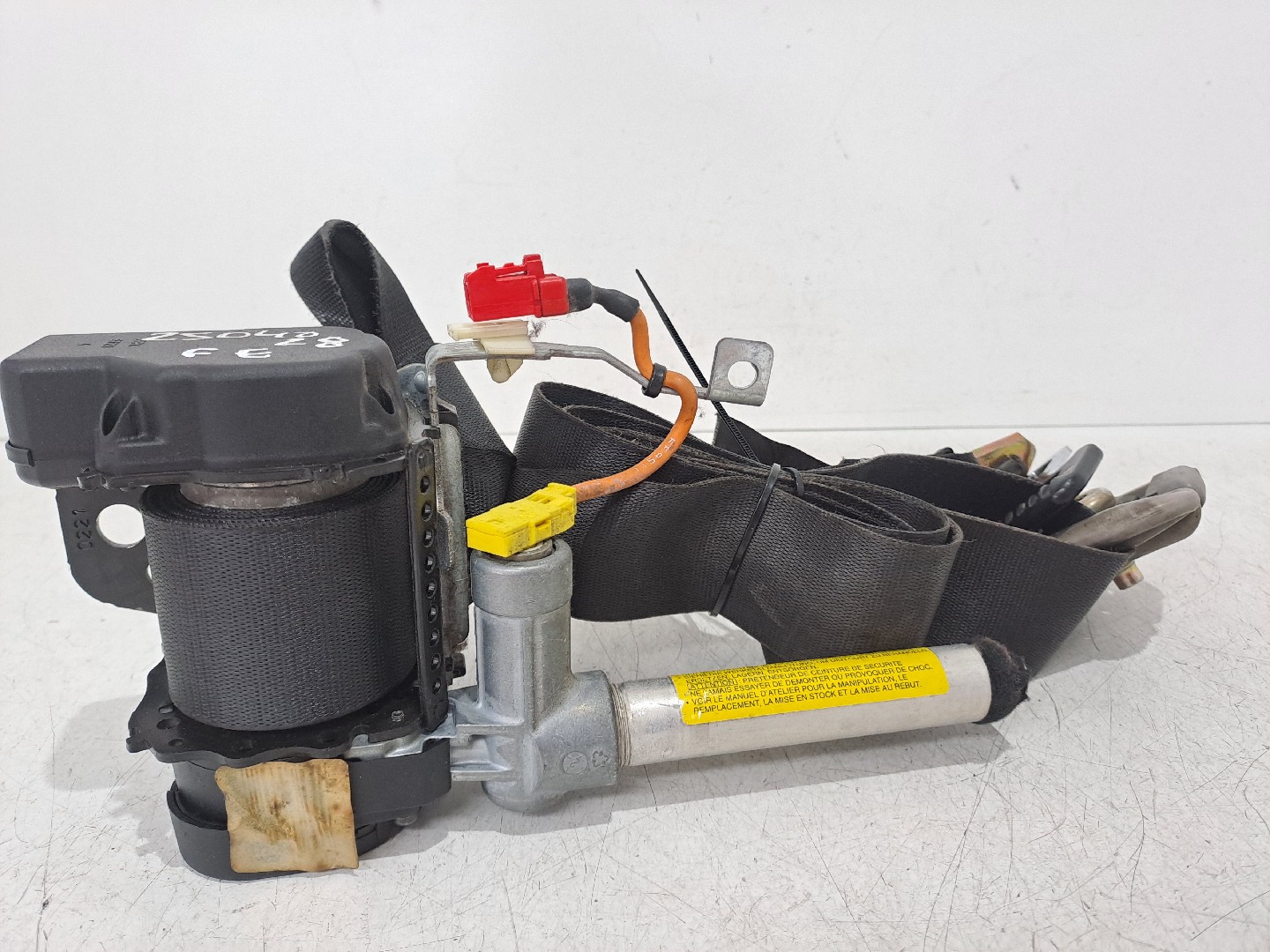 Pré-tensor cinto frente esquerdo MITSUBISHI Space Star Combi (DG_A)