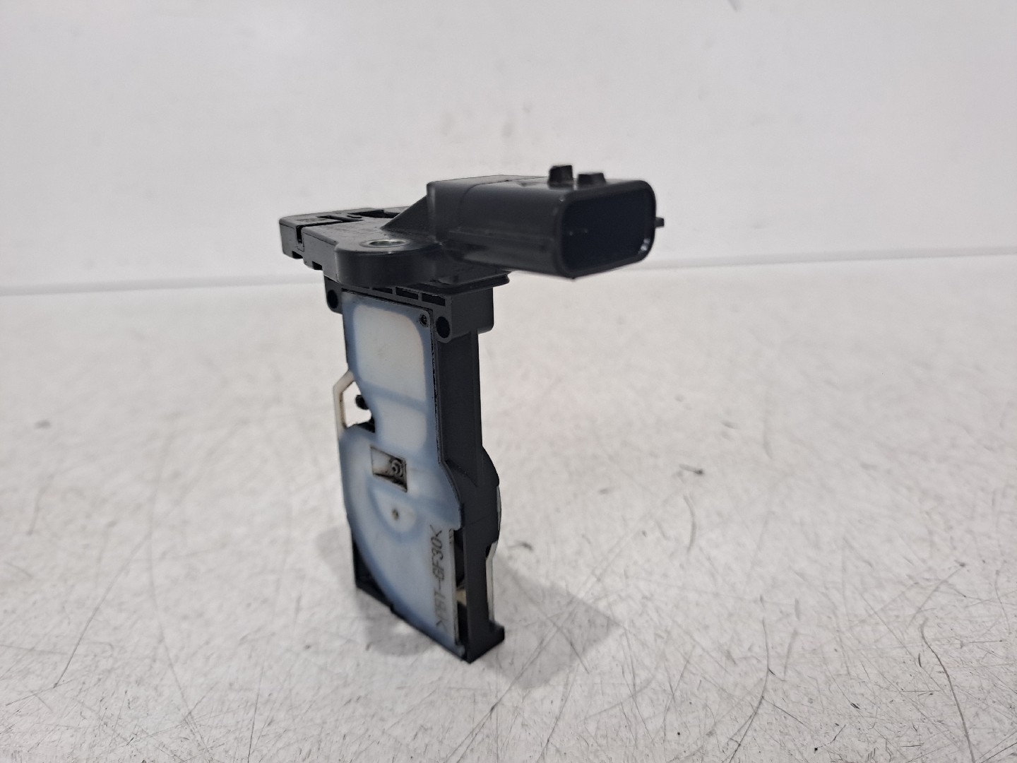 Mass Air Flow Sensor (MAF) DACIA Duster (HM_)