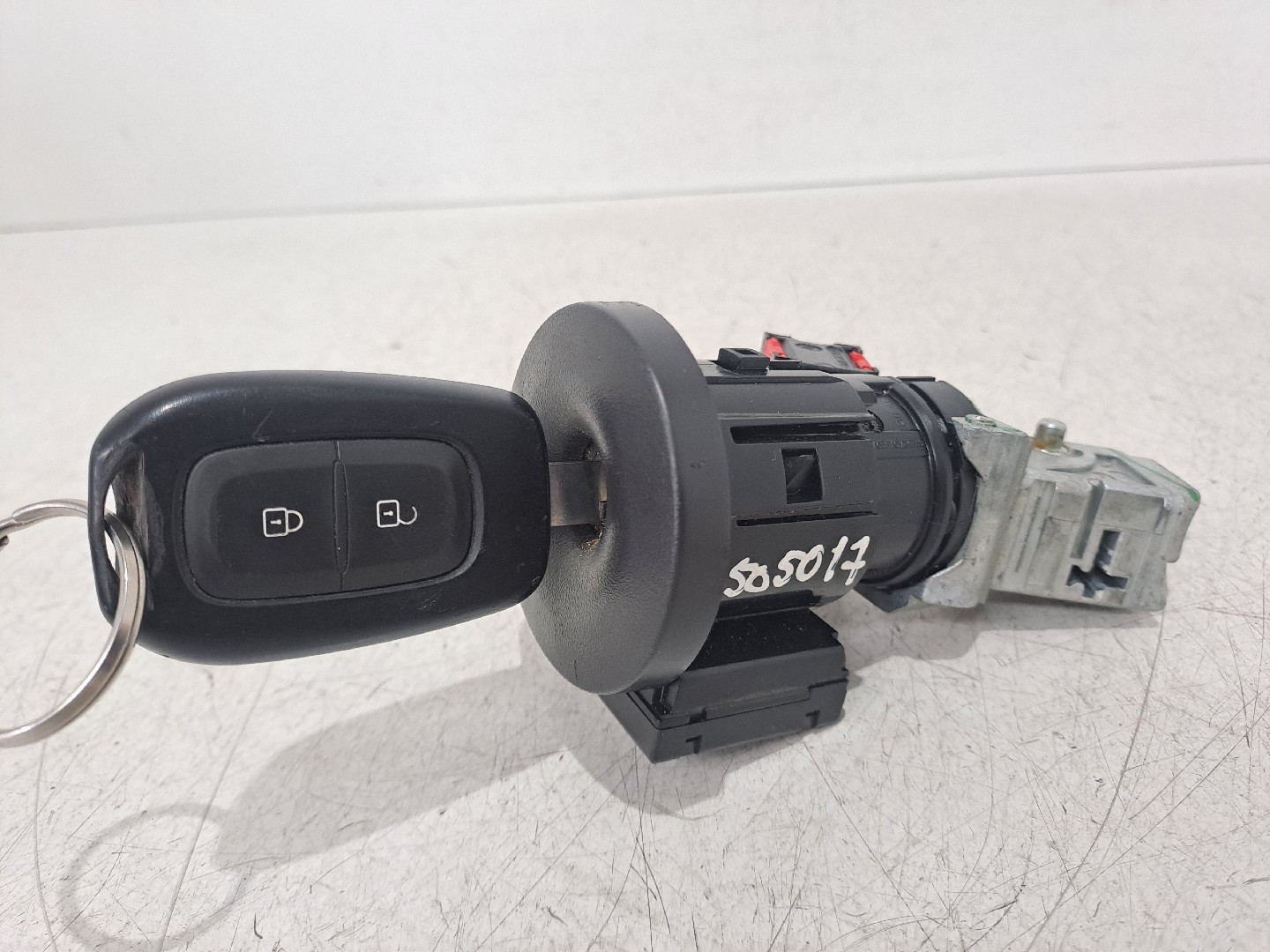 Ignition barrel DACIA Duster (HM_)