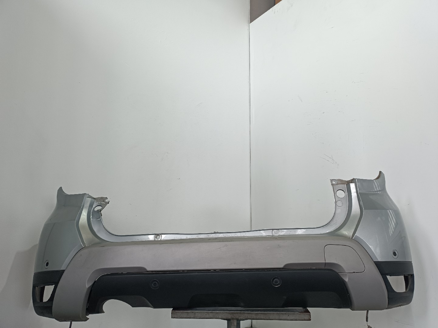 Pára-choques trás DACIA Duster (HM_)