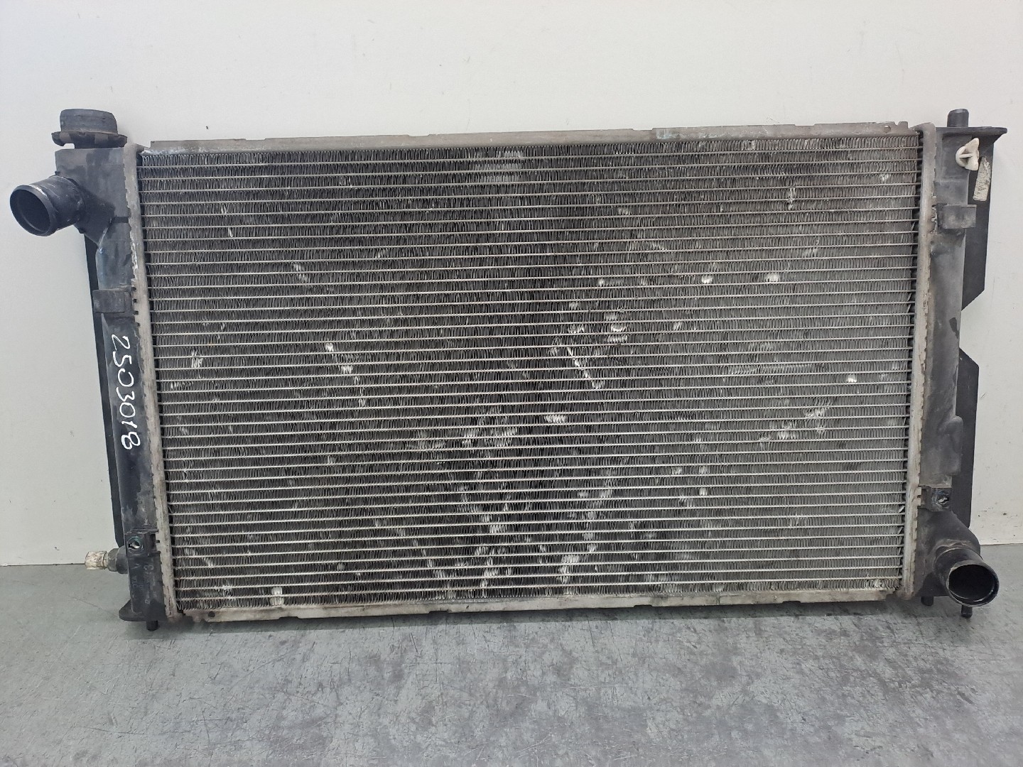 Radiador de água TOYOTA Avensis Wagon (_T25_)