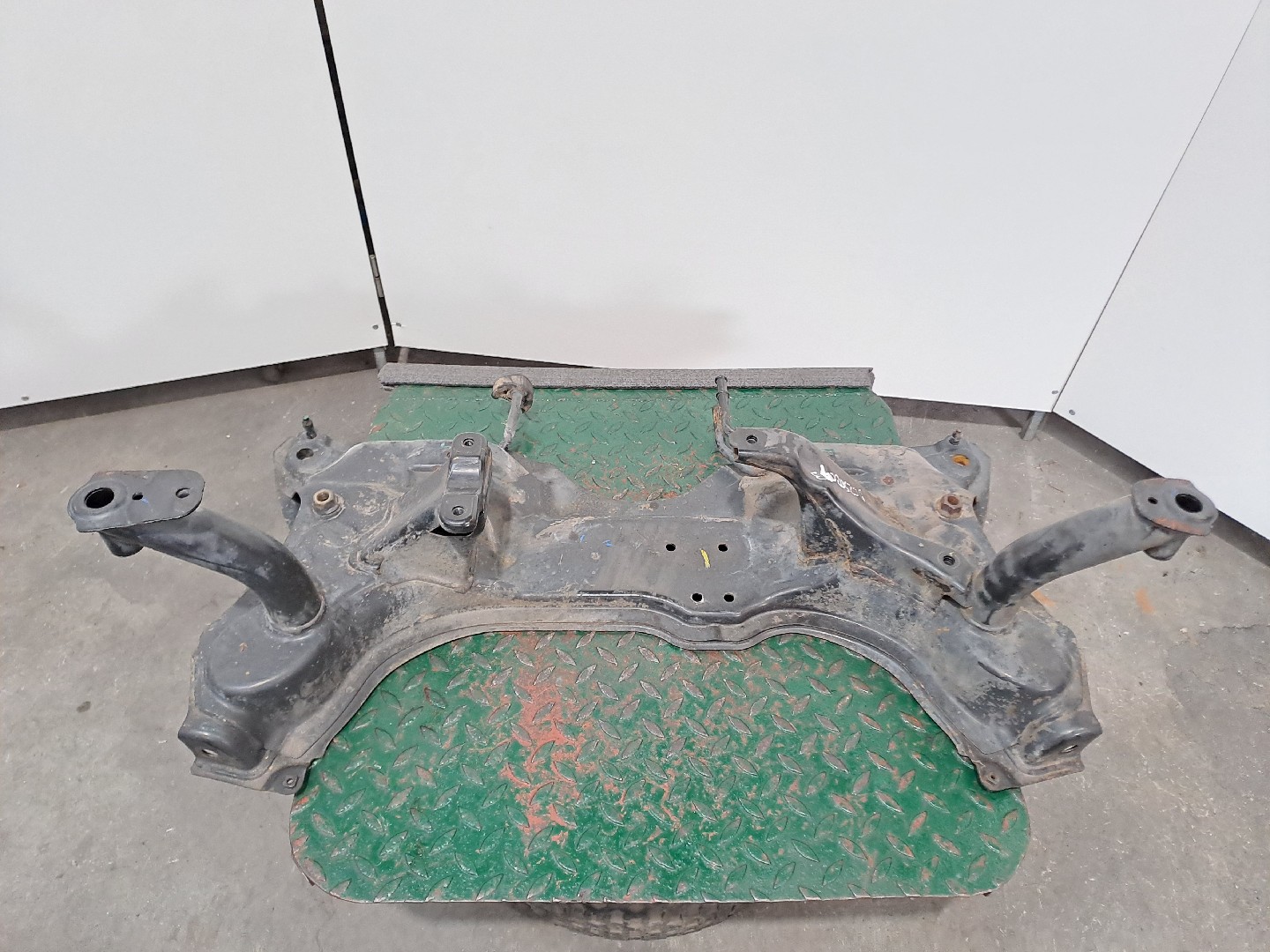 Charriot frente SUZUKI SX4 (EY, GY)