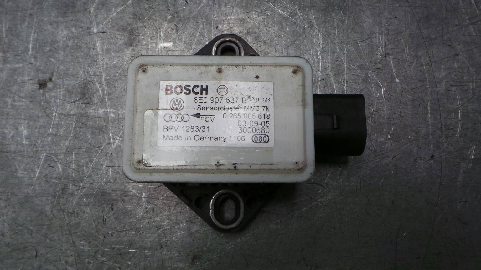 Módulo genérico AUDI A4 (8EC, B7) Imagem-0