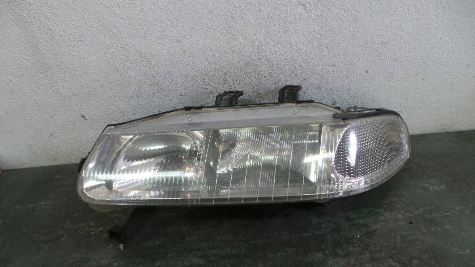 Ótica / farol esquerda ROVER 400 Sedan (RT)