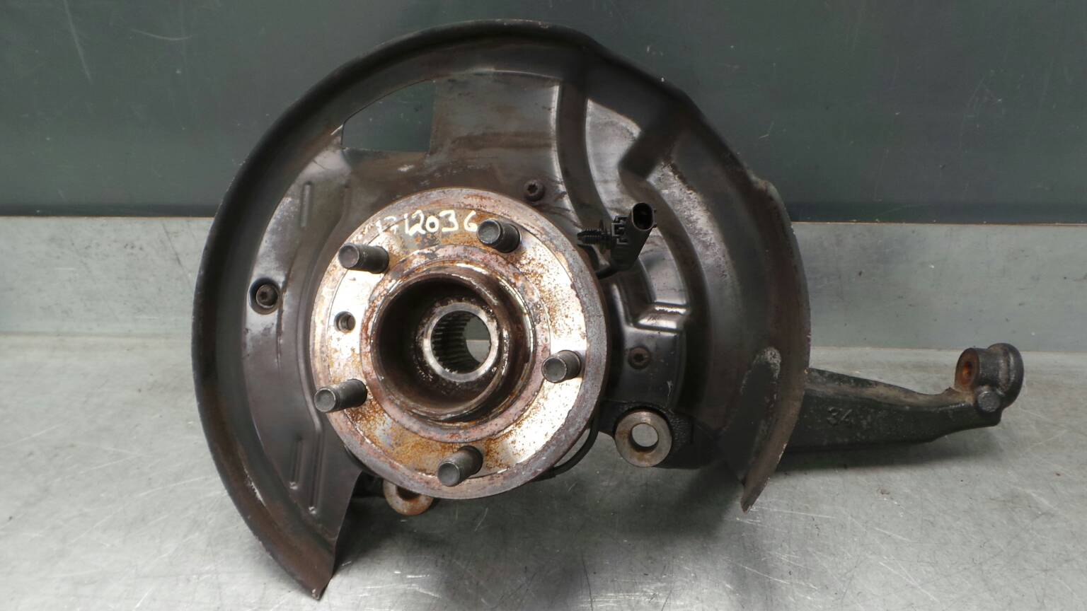 Manga de eixo frente esquerda LAND ROVER Discovery III (L319)