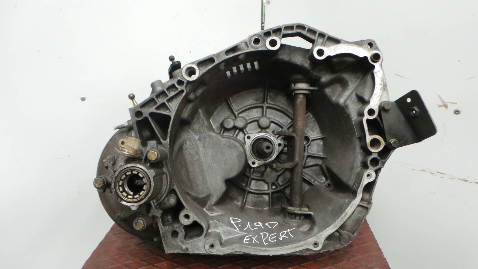 Manual gearbox PEUGEOT Expert Combi (224)
