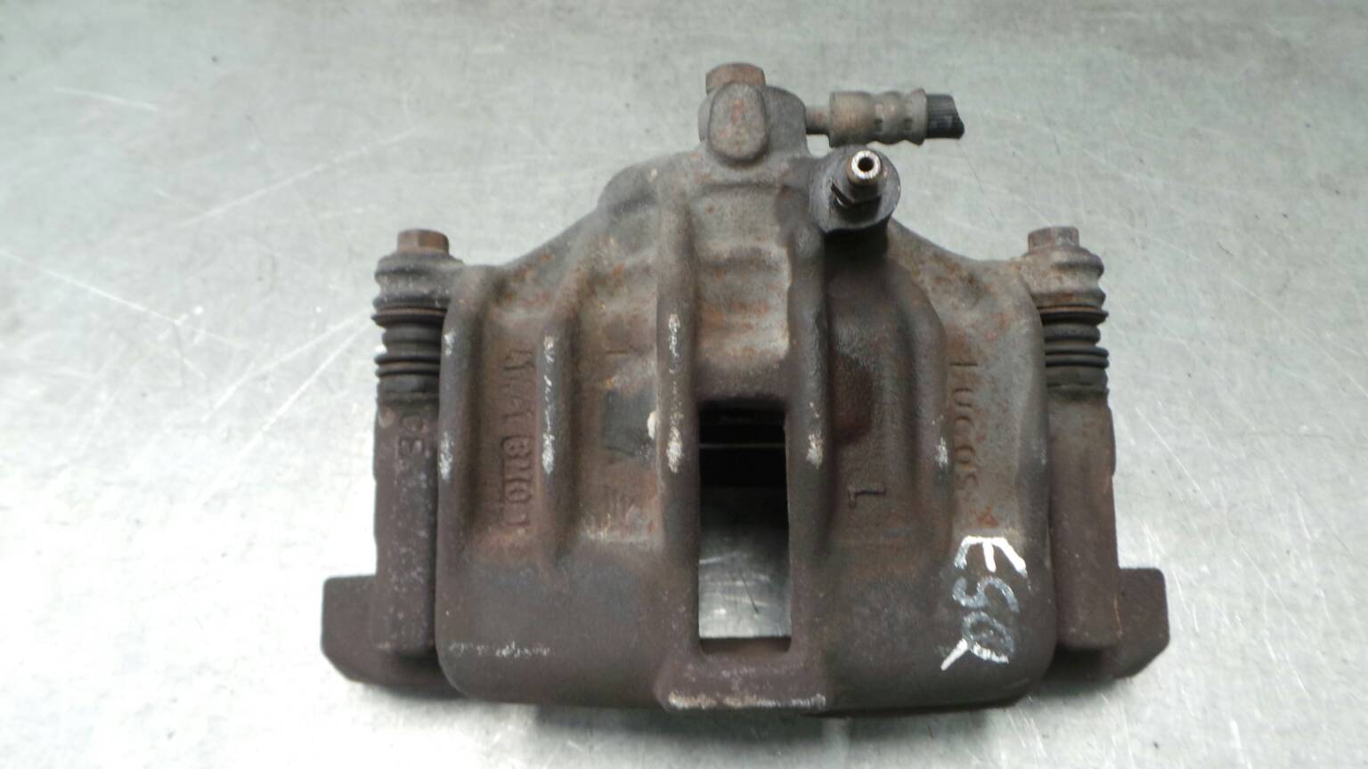 Bomba dos travões Frente Esquerda LAND ROVER Freelander (L314)