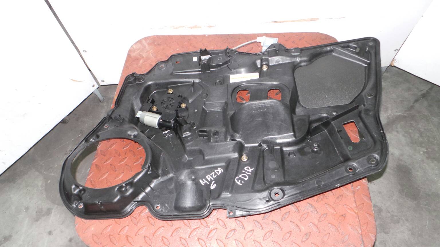 Elevador vidros frente direito MAZDA 6 Sedan (GG)