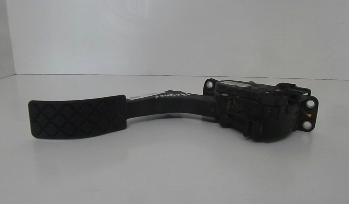 Accelerator Pedal SKODA Fabia I Hatchback (6Y2)
