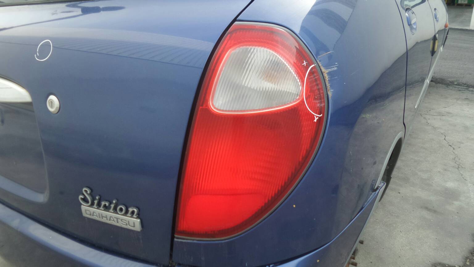 Right Tail light DAIHATSU Sirion (M1)
