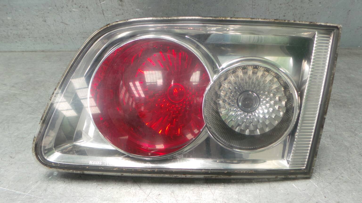 Right Tailgate light MAZDA 6 Station Wagon (GY)