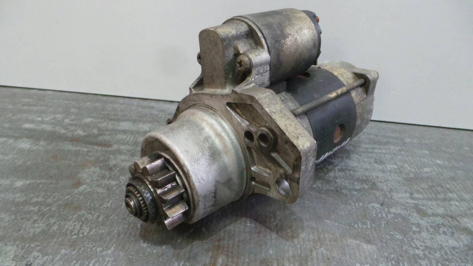 Starter Motor NISSAN Almera Tino (V10)