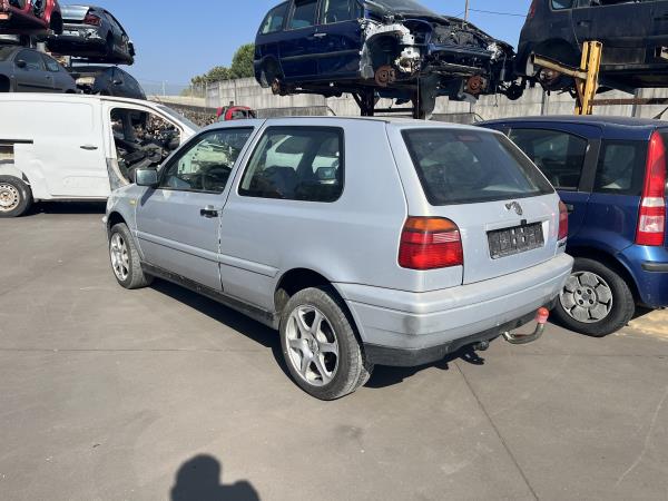 Golf III  VOLKSWAGEN - ID V_1026