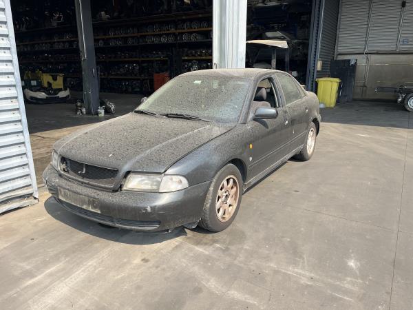 A4  AUDI - ID V_1054