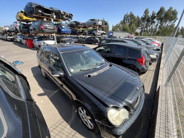 Classe C  MERCEDES-BENZ - ID V_1994