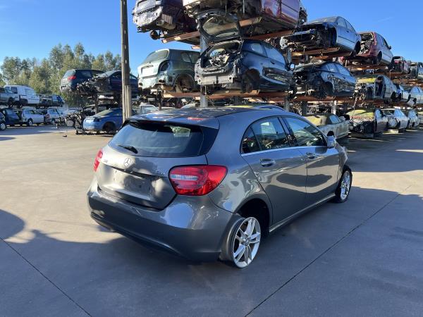 Classe A  MERCEDES-BENZ - ID V_2008