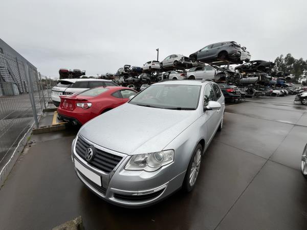 Passat  VOLKSWAGEN - ID V_2009