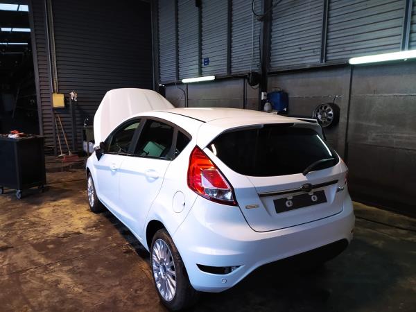 Fiesta VI  FORD - ID V_2035