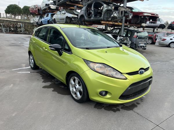 Fiesta VI Van FORD - ID V_2037