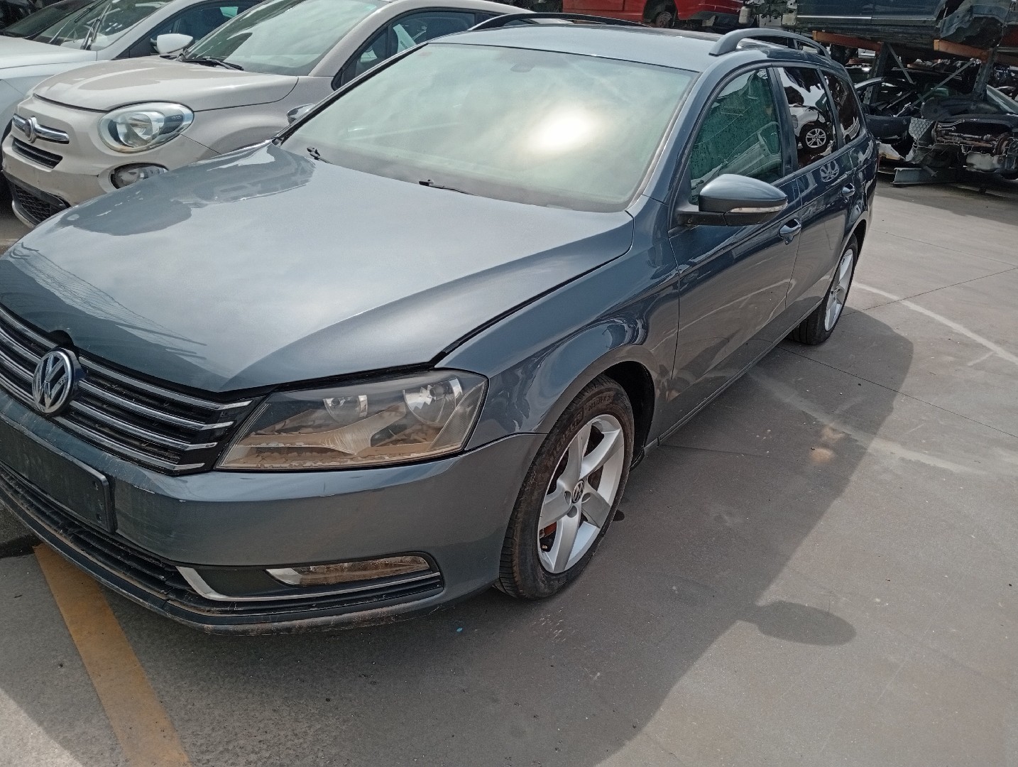 Passat  VOLKSWAGEN - ID V_2104