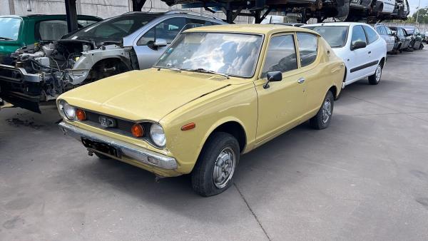 Datsun 100 A  NISSAN - ID V_904