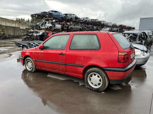 Golf III  VOLKSWAGEN - ID V_929