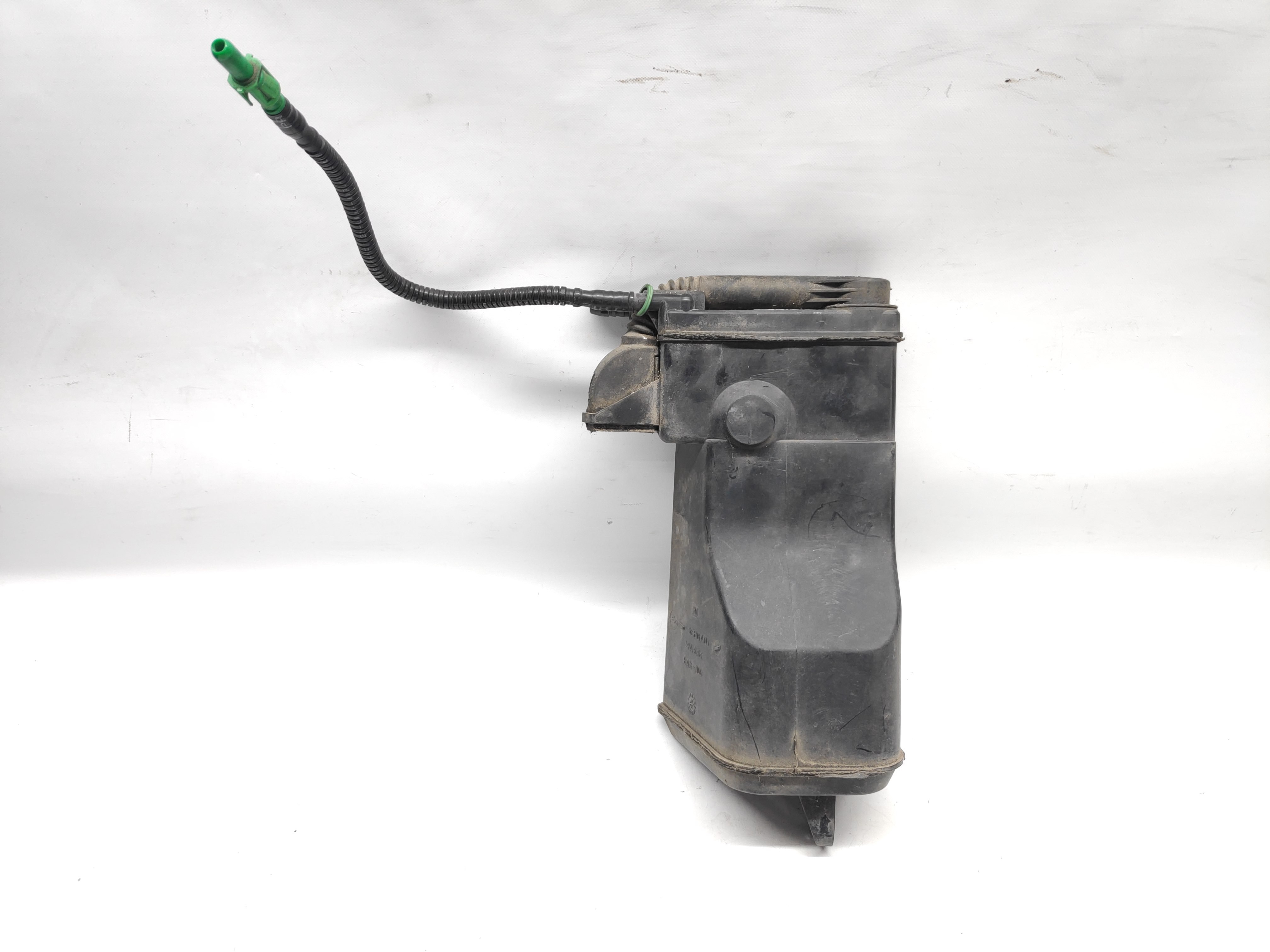 thumbnail image 2 of Fuel Flap Tank Cover With Lock Right For Opel Corsa C – LST CLW-00375, Black/Gray 2 of 6