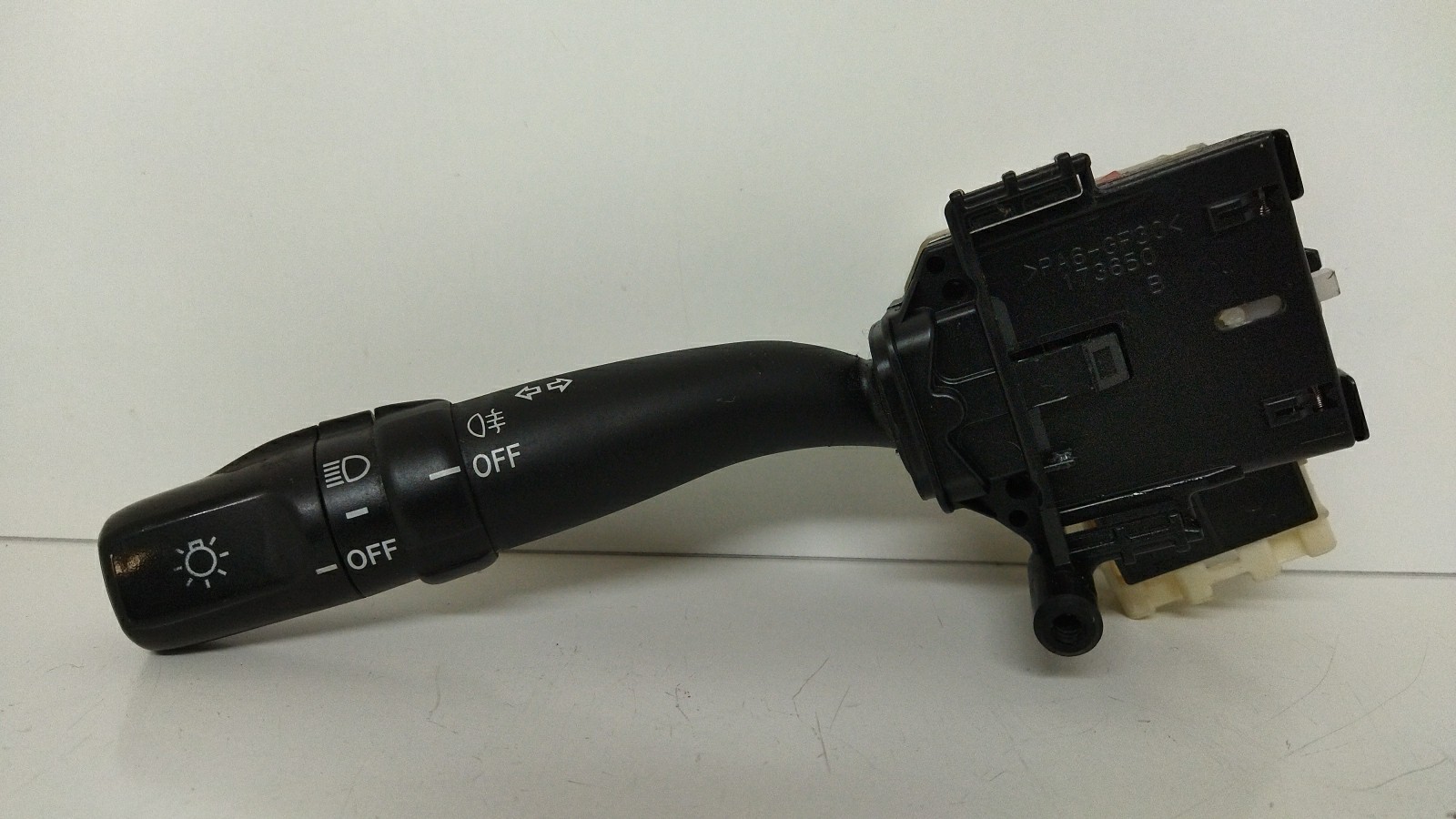 Switch TOYOTA AVENSIS (_T25_) | 03 - 08