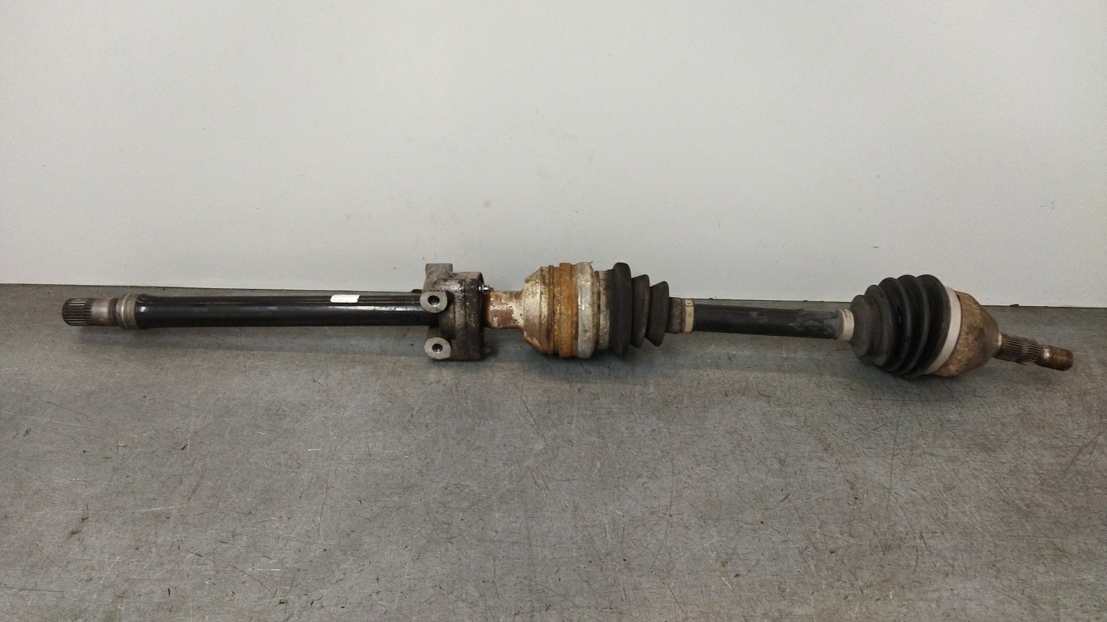 Right Front Driveshaft OPEL ASTRA H Combi (A04) | 04 - 14