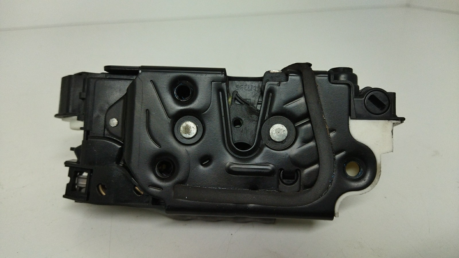 Rear Right Lock SEAT LEON (5F1) | 12 -  Imagem-0