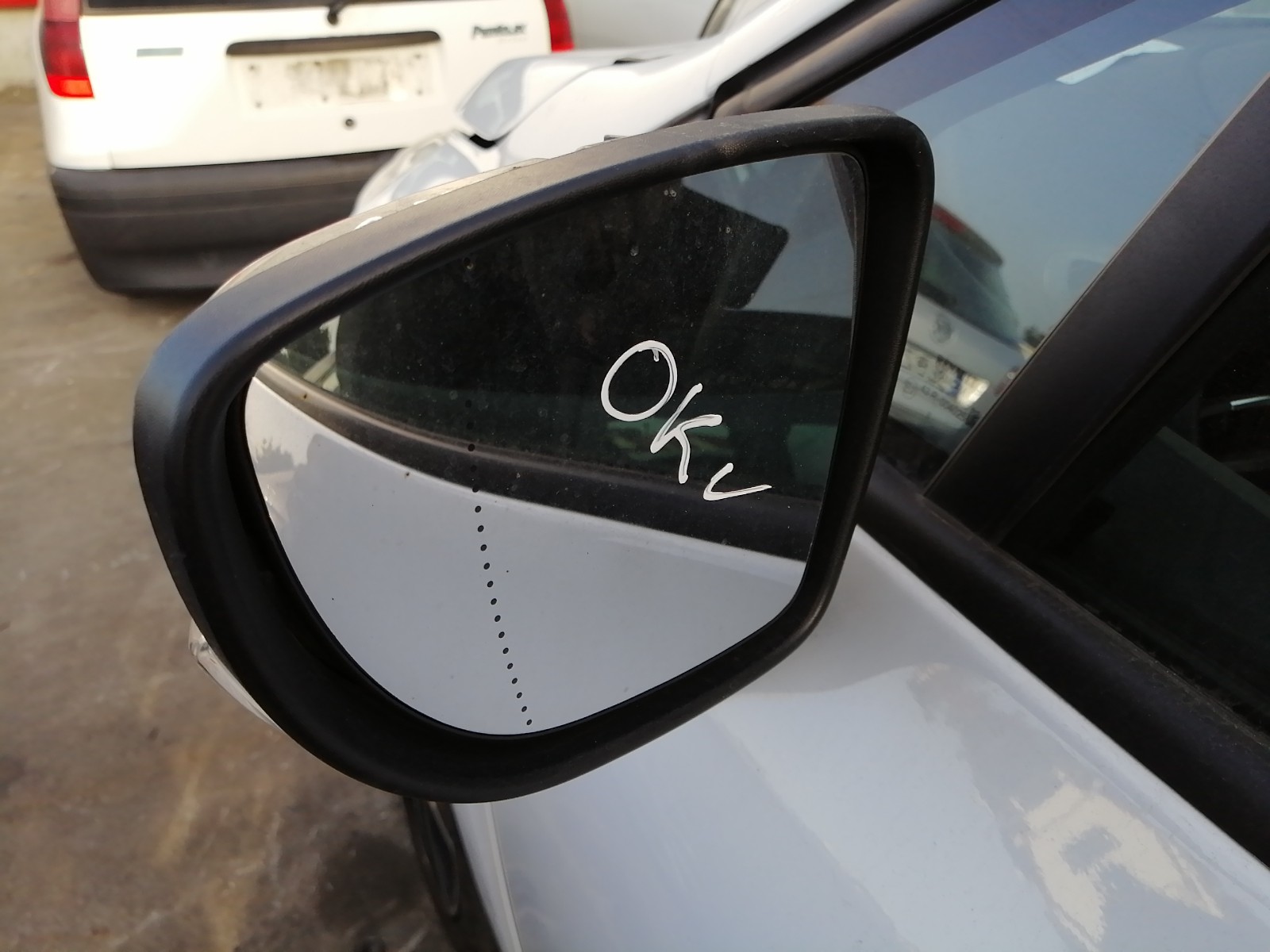 Left Door Mirror RENAULT CLIO IV (BH_) | 12 - 