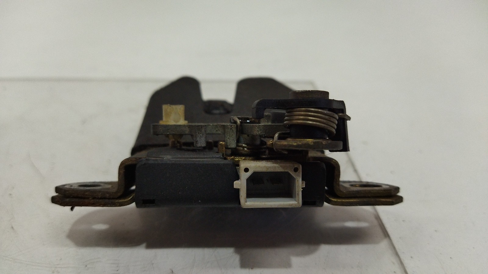 Tailgate Lock SEAT CORDOBA (6L2) | 02 - 09 Imagem-1