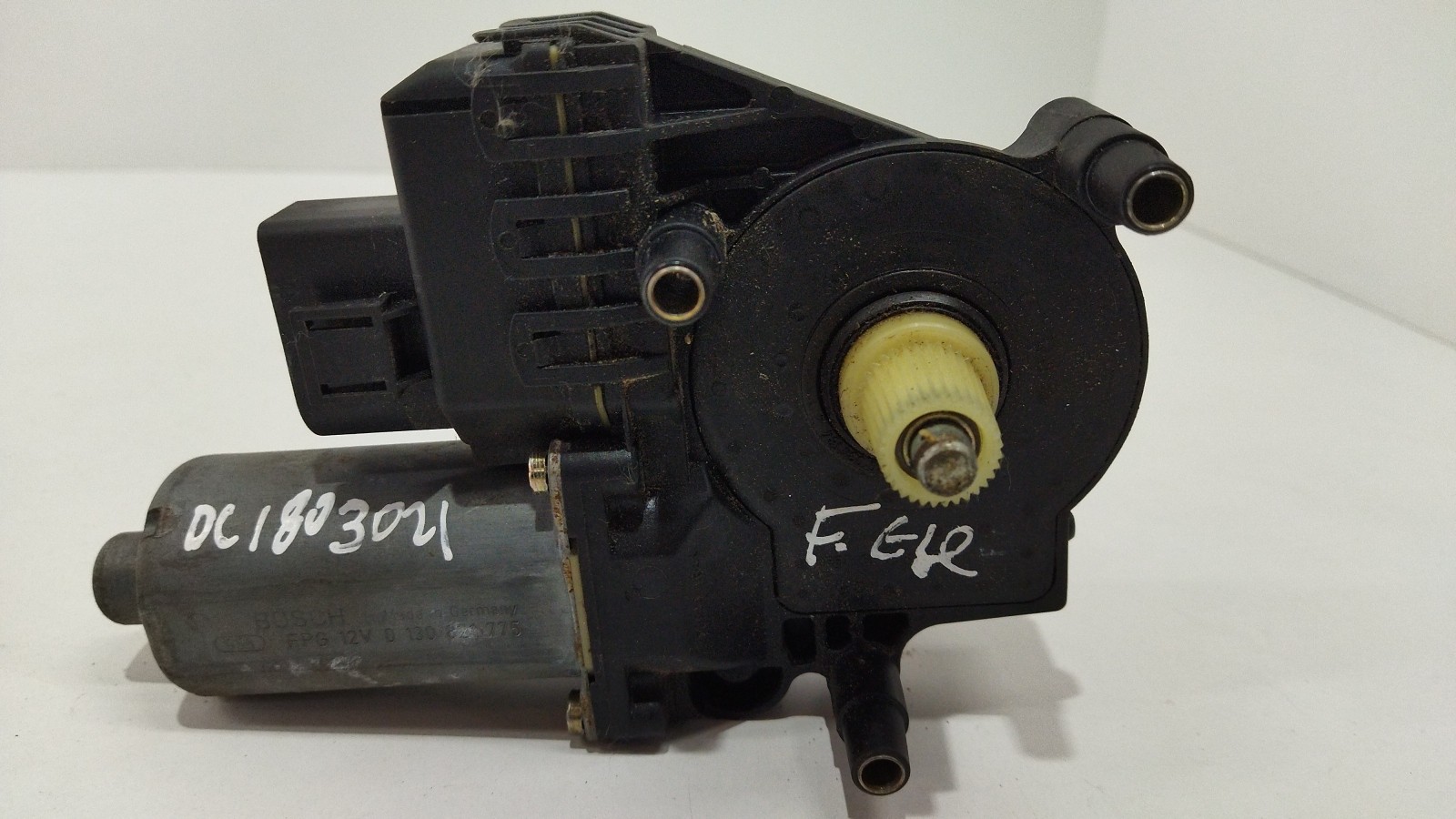 Elevador vidro frente esquerdo AUDI A6 Avant (4B5, C5) | 97 - 05