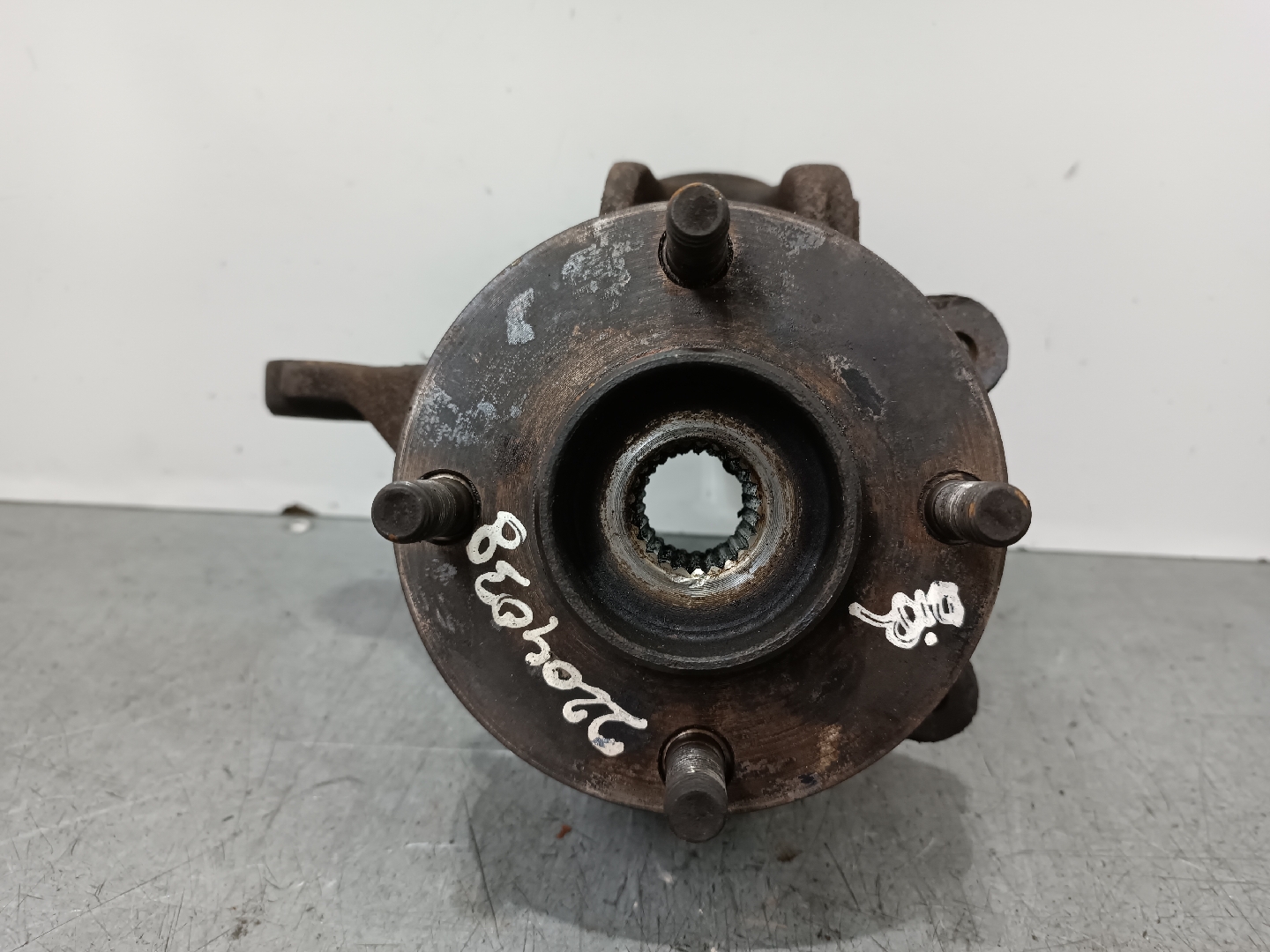 Right Front Steering Knuckle FORD FIESTA Caixa (JV_) | 98 - 03