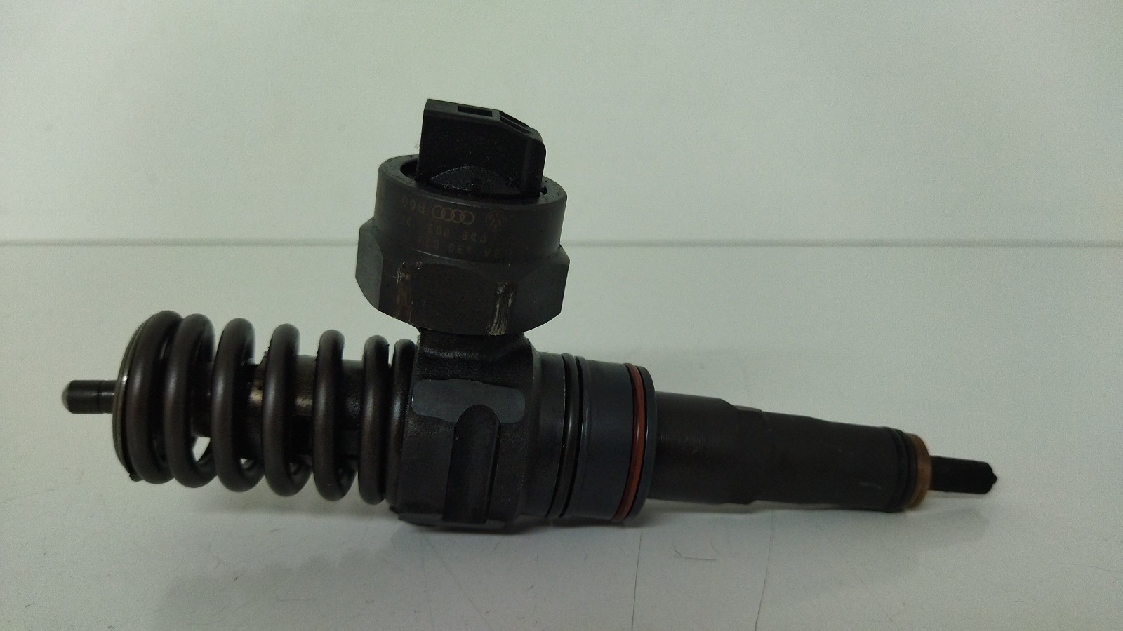 Injector AUDI A4 (8E2, B6) | 00 - 05